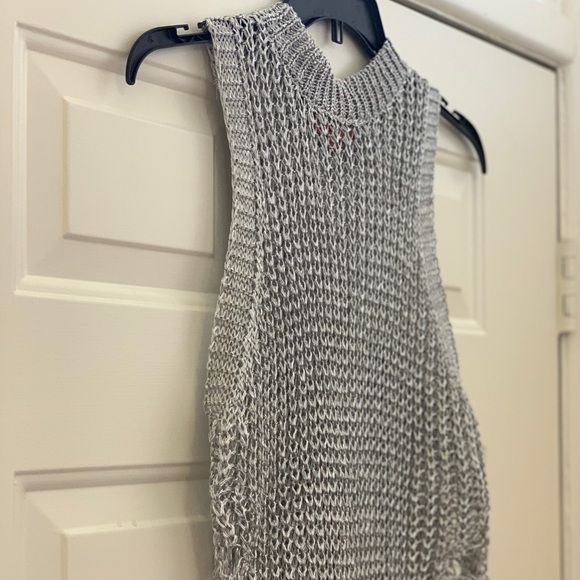 Turtleneck - Picture 3 of 4